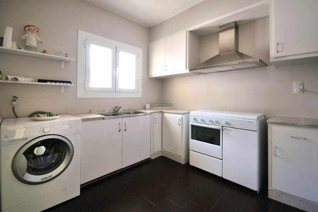 Apartamento con increíbles vistas y terraza en la azotea Girona Exterior foto