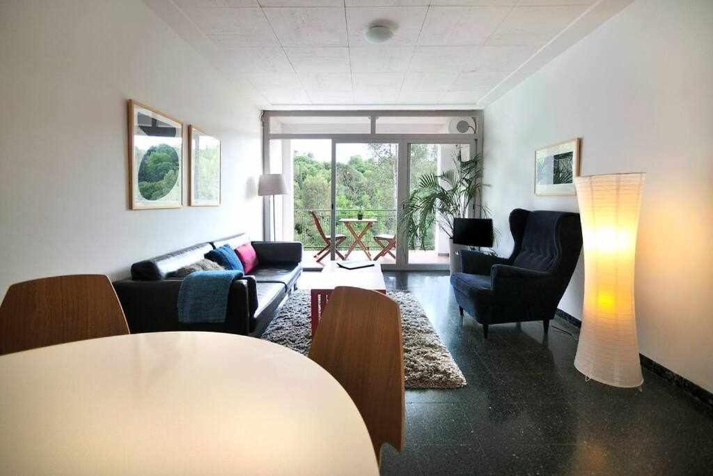 Apartamento con increíbles vistas y terraza en la azotea Girona Exterior foto
