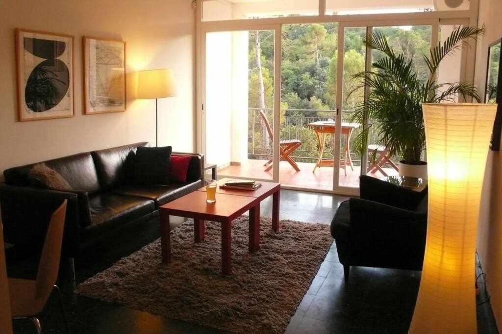 Apartamento con increíbles vistas y terraza en la azotea Girona Exterior foto